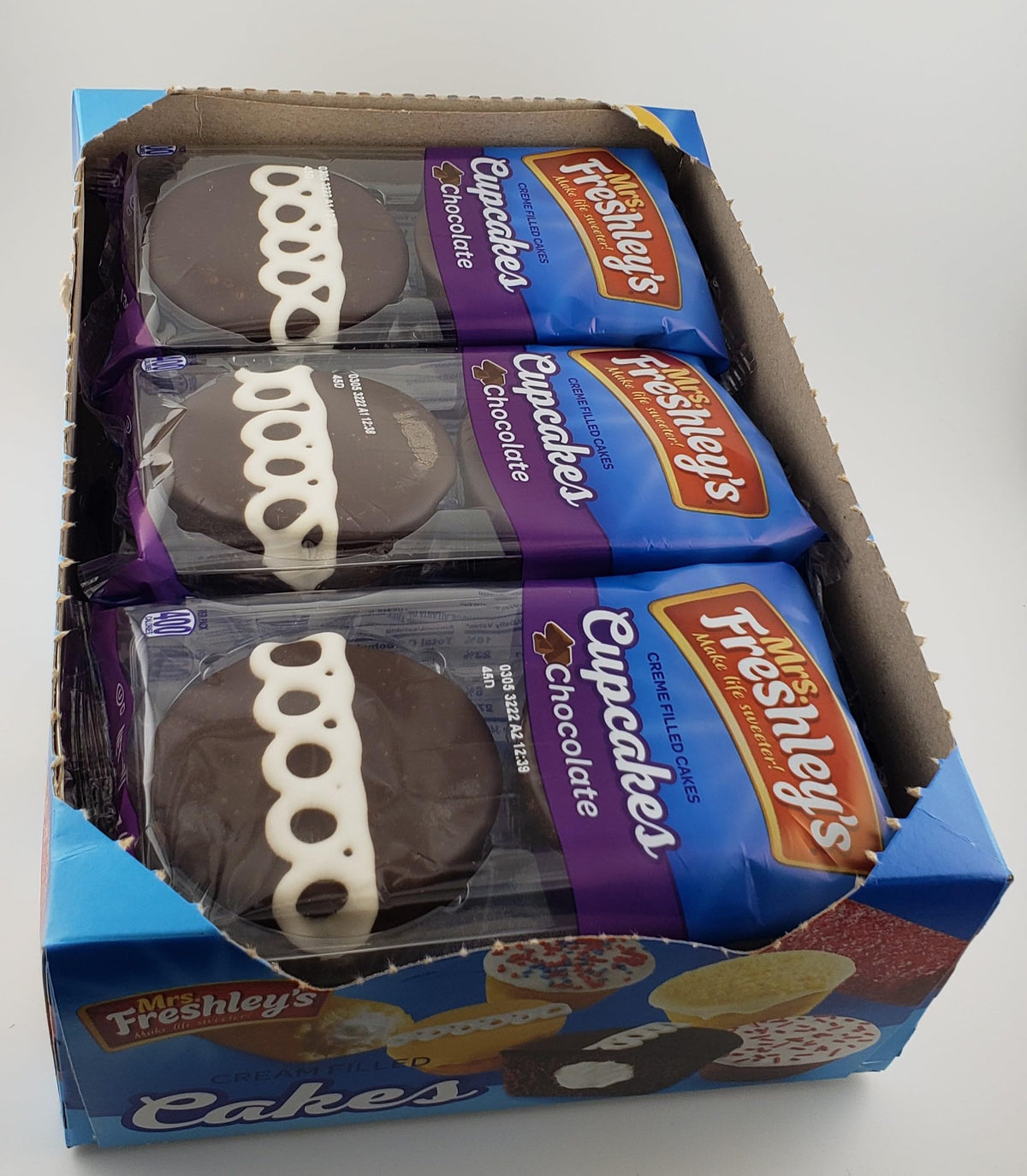 Mrs. Freshley's front packaging showing two 6-count units and clear branding benefits convenience