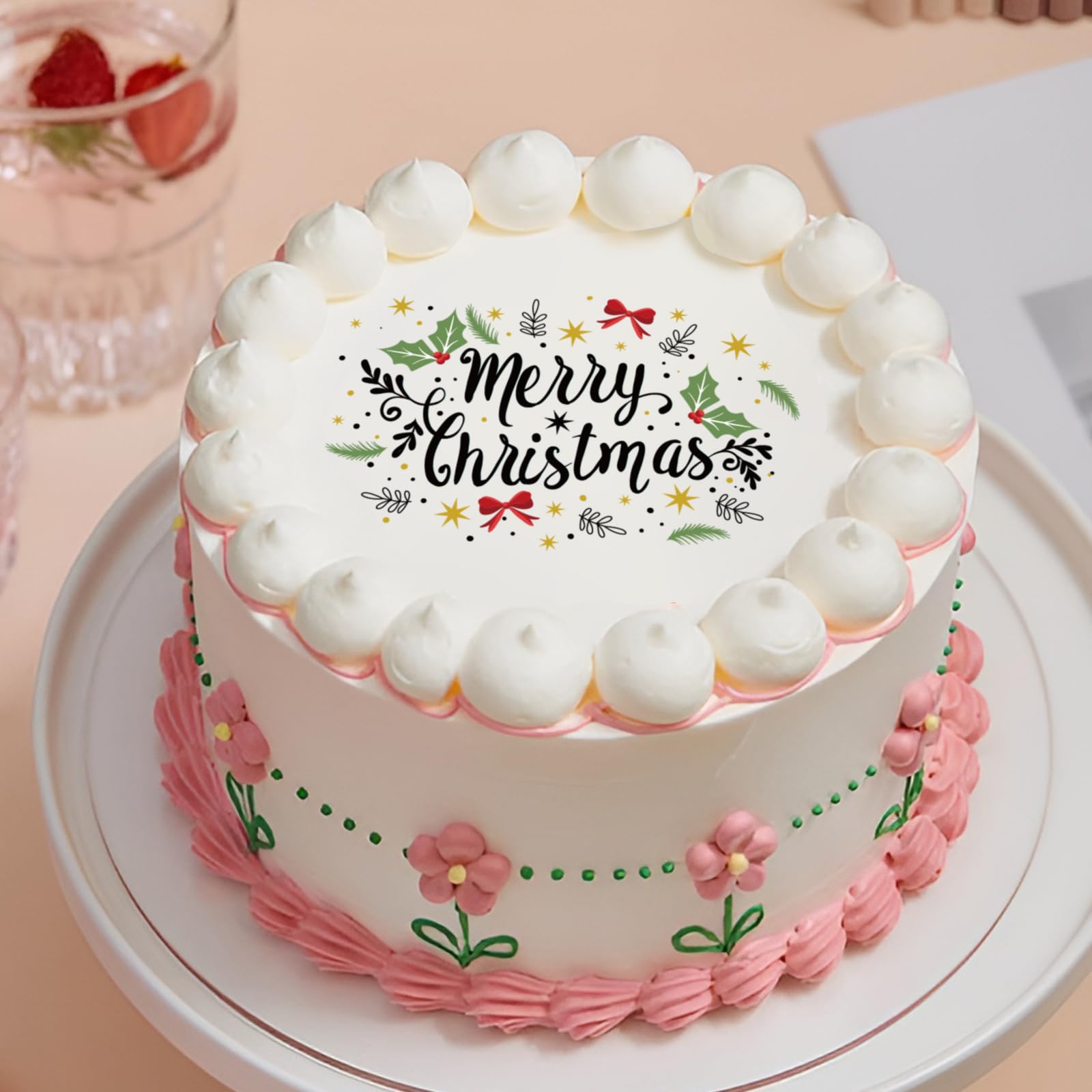 Mtcolors trimmed edible pieces on cupcakes for precise decoration