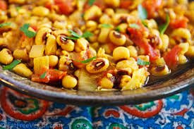 Bowl of cooked Mulberry Lane Farms black-eyed peas soup showing hearty meal-ready protein