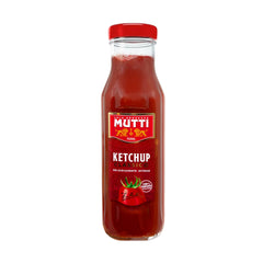 Mutti ketchup poured over French fries illustrating savory flavor enhancement