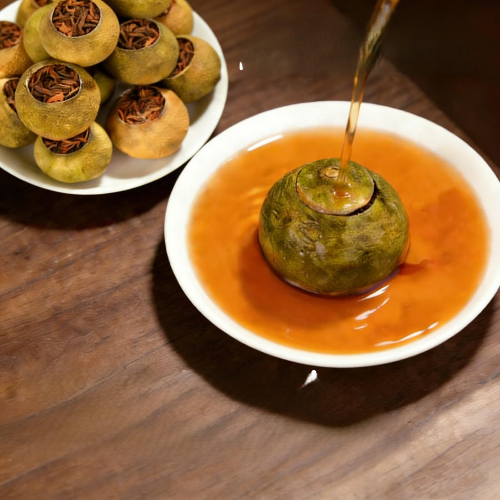 NASLAPH tea cake cross section revealing compact Pu'er and peel layers, indicates aging quality