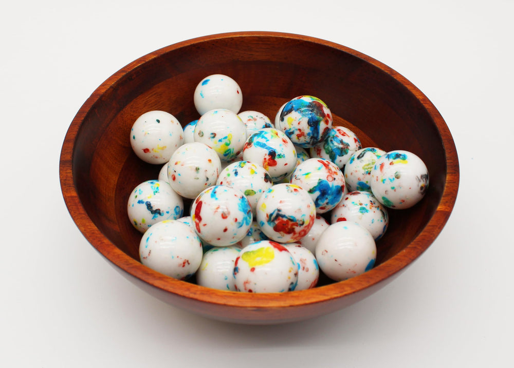Naturejam jawbreakers arranged as wedding favors showing decorative use and guest delight