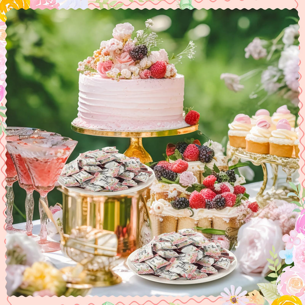 Naucoos mints used as table decor enhancing wedding aesthetics