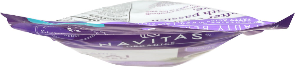 Navitas Organics powder texture displayed for easy blending advantage
