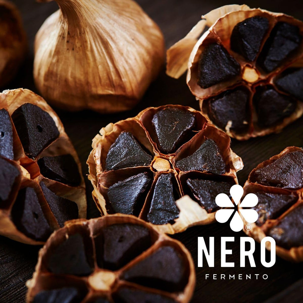 NERO FERMENTO jar beside 30 g scale, visualizes compact professional portioning