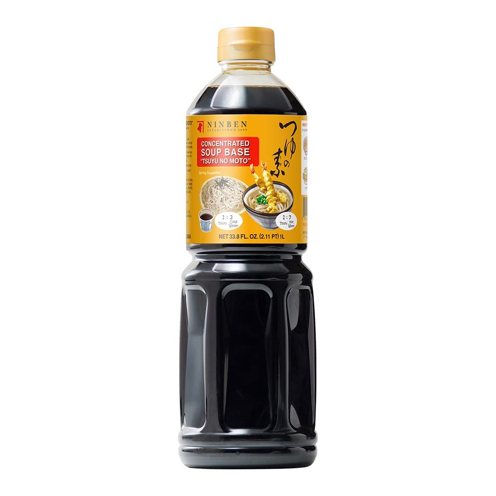 にんべん front label of 1L tsuyu no moto showing brand and size, clear identification benefit