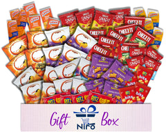 Niro close-up of cracker texture and golden color highlighting crispness and snack appeal