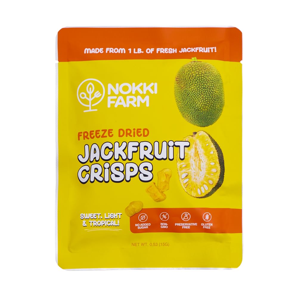 NOKKI FARM banana chips texture illustrating light crispness and portability