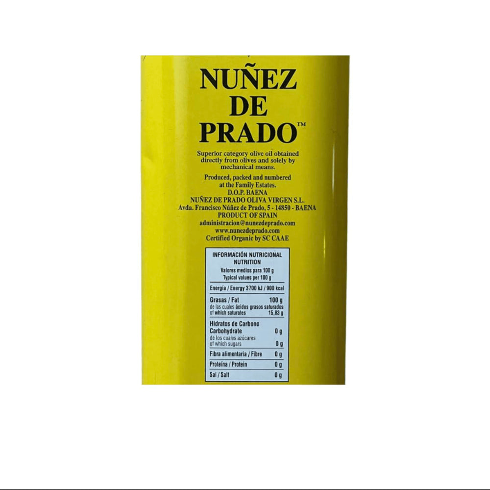 Nuñez De Prado 5L beside common kitchen items to show size and storage practicality