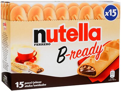 Close-up wafer texture of Nutella B-ready highlighting crisp crunch and fresh appeal
