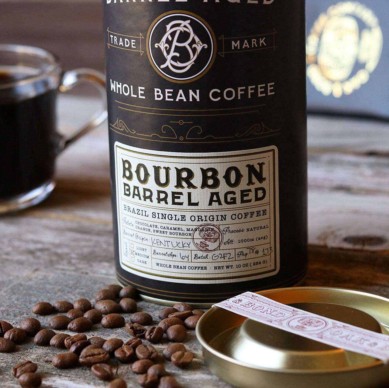 Oak & Bond roast level label showing medium roast and flavor guidance