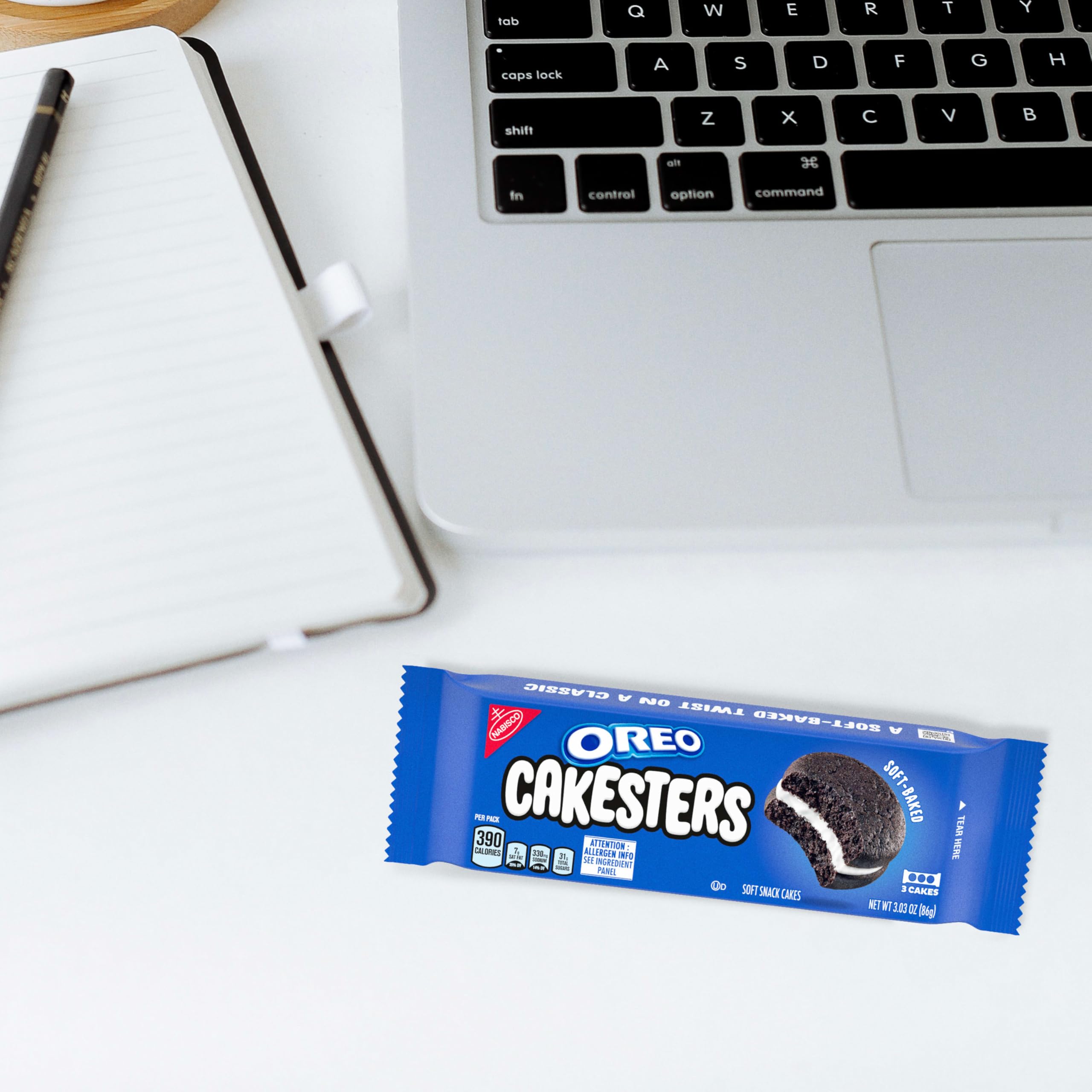 OREO placed inside a lunchbox demonstrating easy packing for school or work