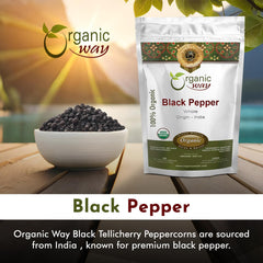Organic Way close-up of peppercorn texture highlighting intact seeds and grind readiness benefit better aroma