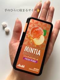 OSK Mintia Breeze open pack with visible tablets for easy access benefit