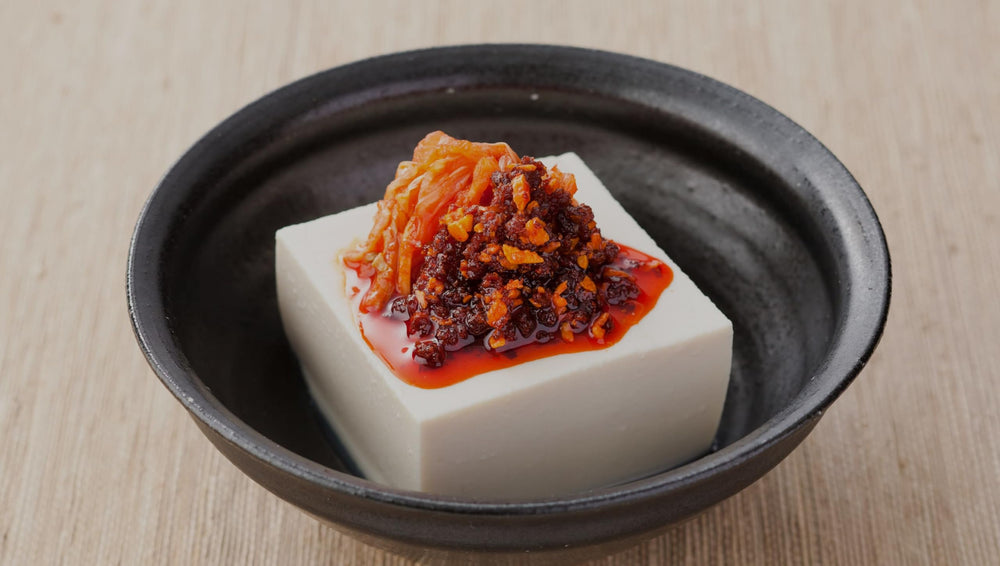 OSK S&B six-jar set in a pantry, ideal for families and frequent use