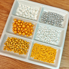 Peelit detail of gold stars and white hearts adding decorative contrast