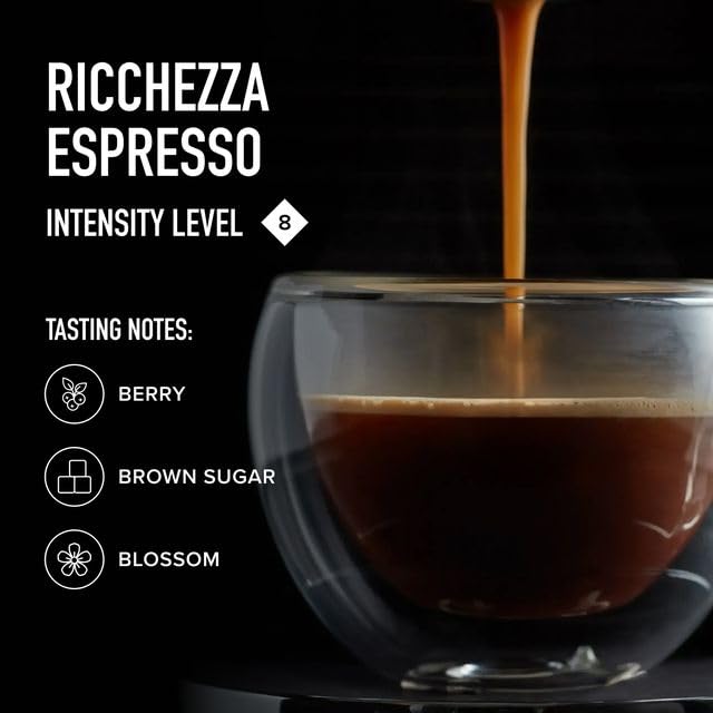 Peet's Ricchezza espresso shot pouring to display crema and rich texture