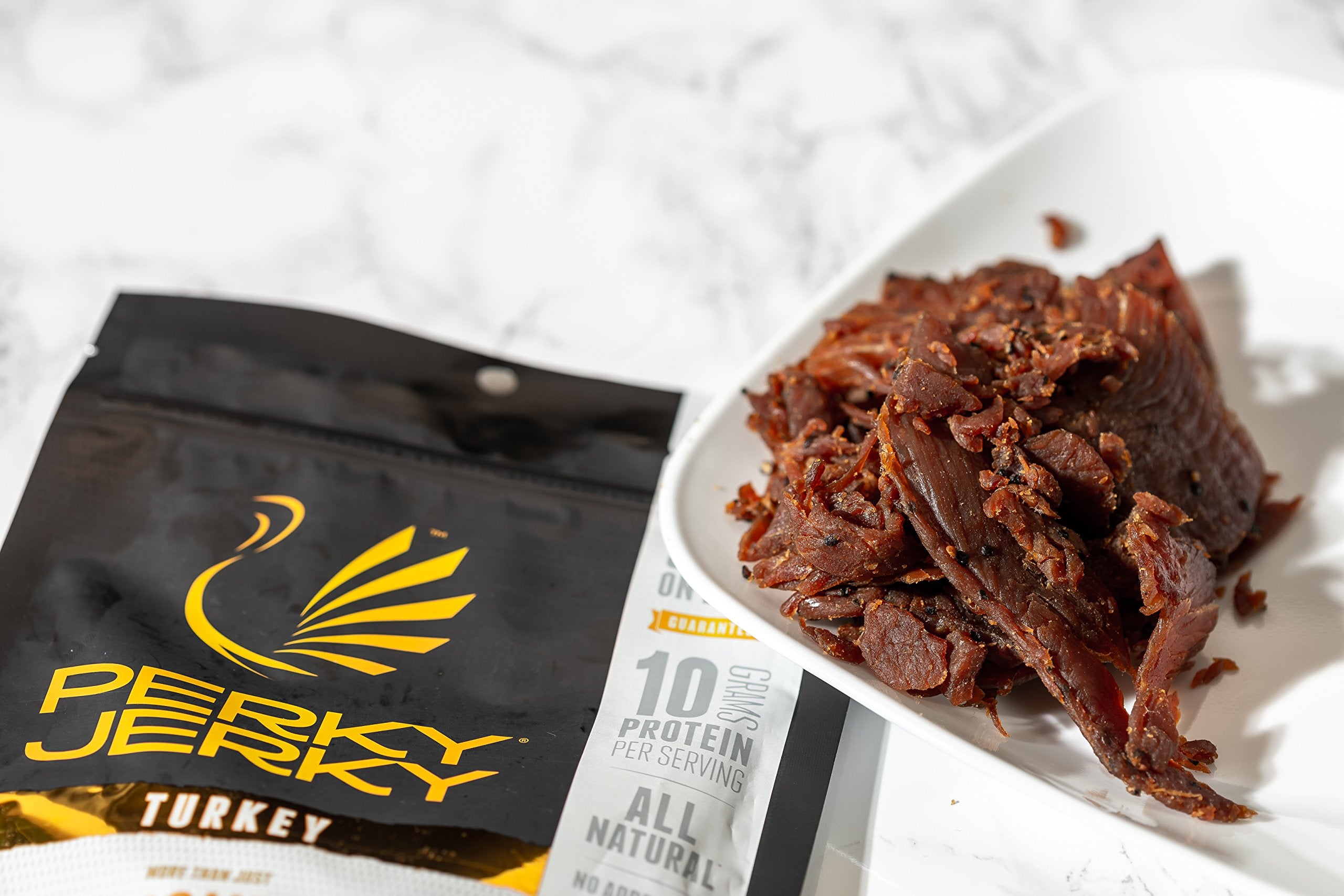 Perky Jerky ingredient list spotlight showing no nitrates, no MSG, and gluten-free benefits