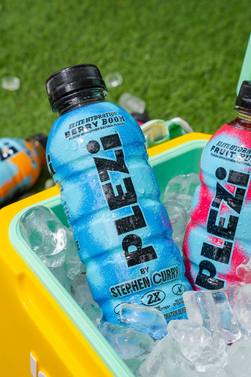 PLEZi family outdoors enjoying berry-flavored hydration