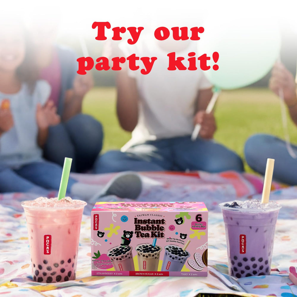 Pocas lifestyle image of bubble tea enjoyed in a café-style setting