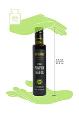 PÖDÖR oil pouring onto spoon showing rich texture and intense flavor benefit