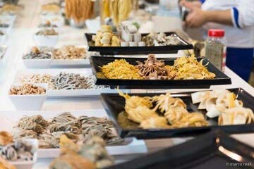 POLSELLI Voila pack open showing flour consistency and ready-to-use convenience