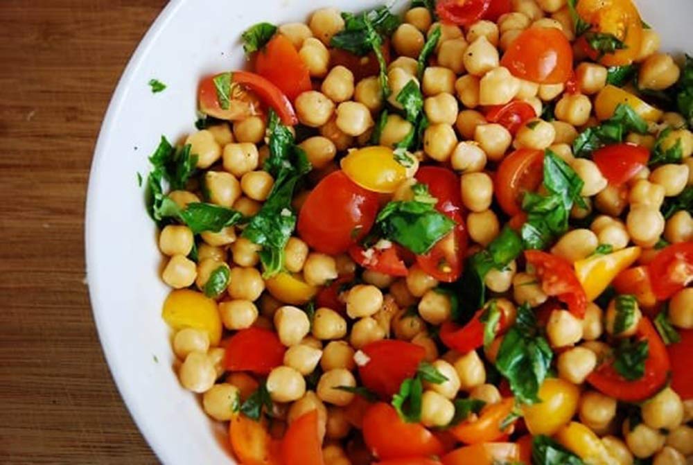 PRIMAL HARVEST close-up of chickpea texture showing whole beans and quality