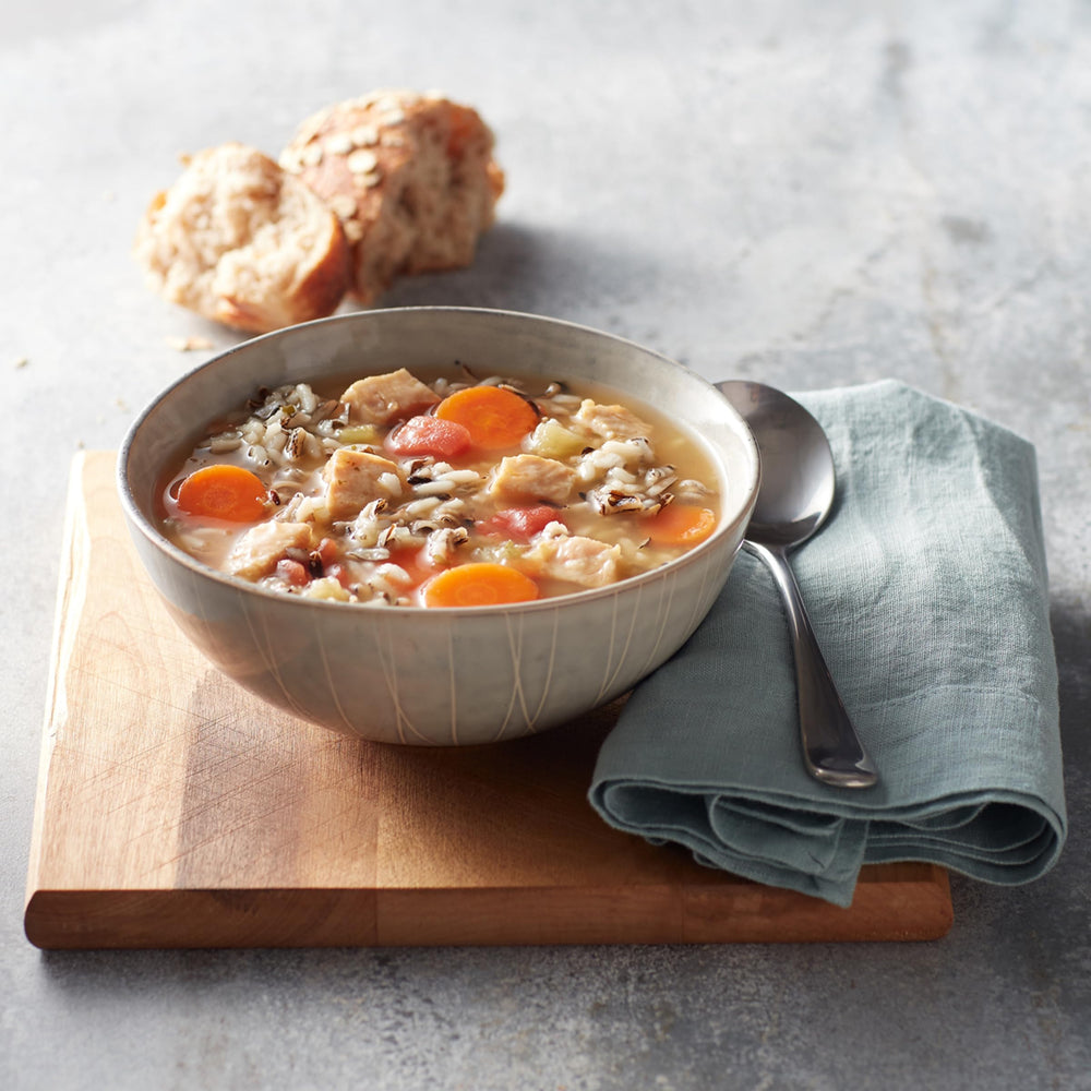 Progresso bowl served with crackers illustrating satisfying convenience