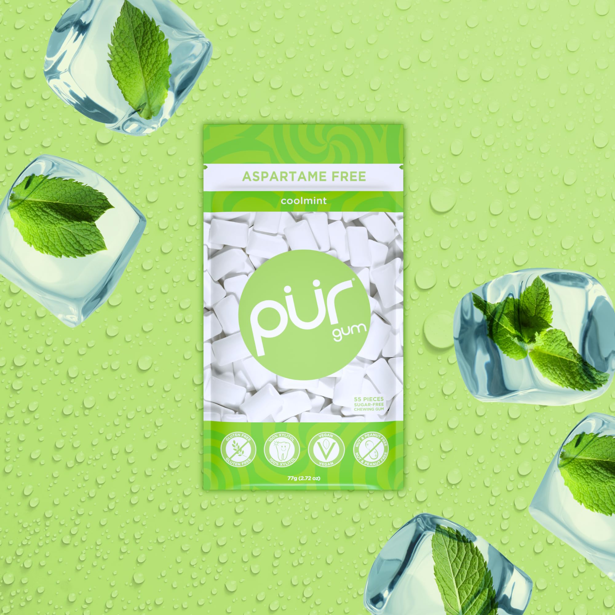Close-up of a PUR Coolmint gum piece texture highlighting smooth chew and consistent shape
