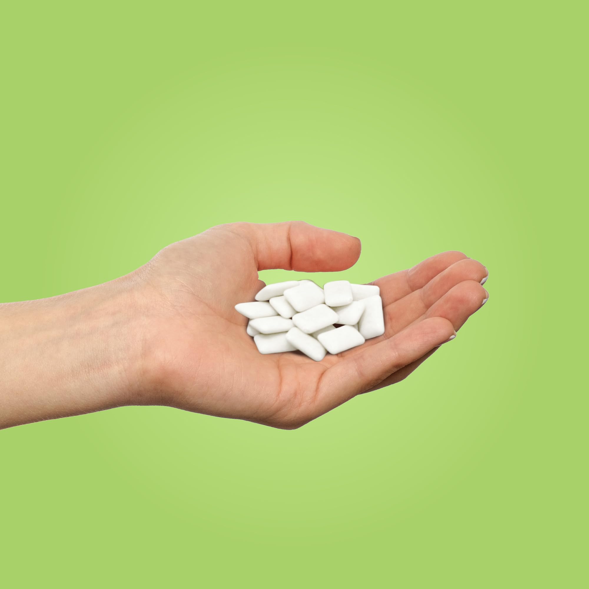 PUR Gum Coolmint open bag with loose pieces visible, demonstrating easy access and portable portioning
