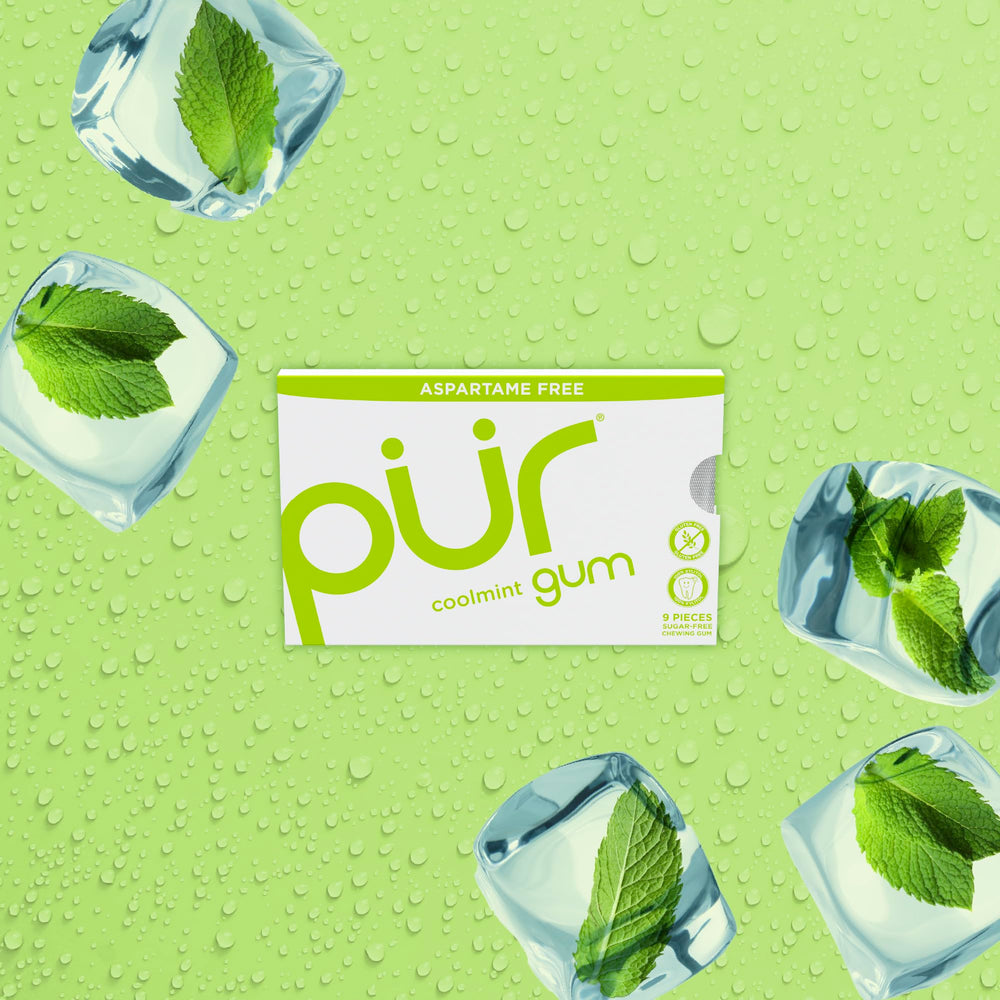 PUR Gum single piece close-up displaying smooth texture and fresh taste