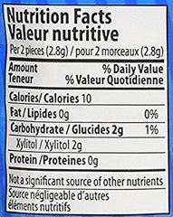 PUR Gum close-up of gum pieces and texture highlighting xylitol-sweetened freshness