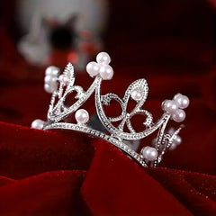 Qhinaster rhinestone inlay close-up highlighting sparkle that enhances photos