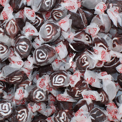 QUEEN CITY CANDY CAVE front packaging showing one pound bag and serving suggestion