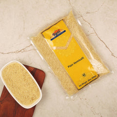 Rani Brand close-up of wheat vermicelli strands, shows fine texture and quick cooking