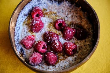 Rawseed teff porridge in bowl illustrating easy morning use