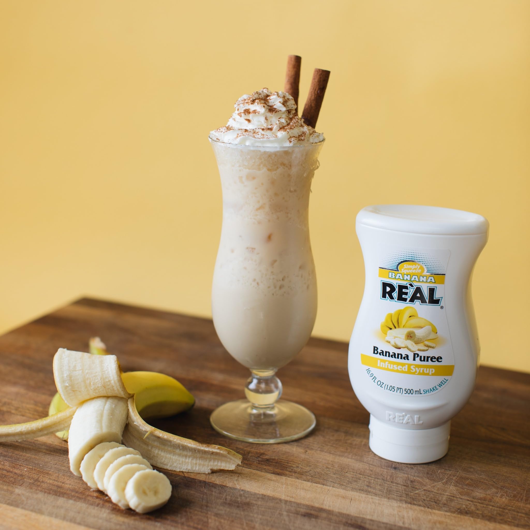 Reàl Infused Exotics puree texture close-up showing smooth banana consistency, ensures even blending