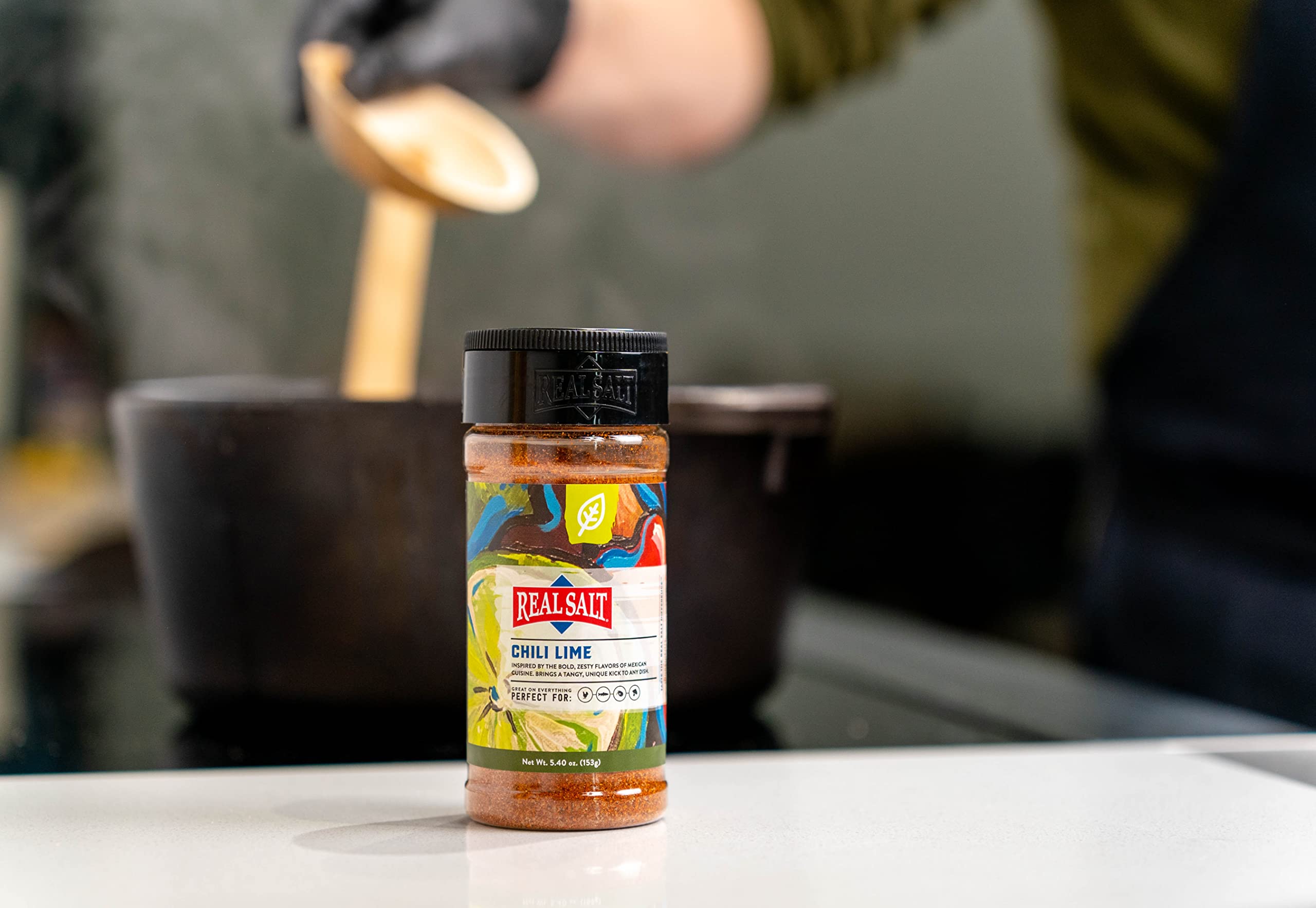 Redmond seasoning dusted on mango slices enhancing sweet-tart taste