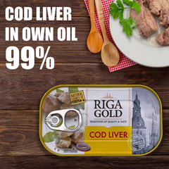 RIGA GOLD natural oil pool detail showing moistness and rich mouthfeel
