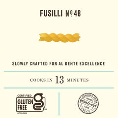 Cooked Rummo fusilli on a plate with sauce showing sauce-holding benefit