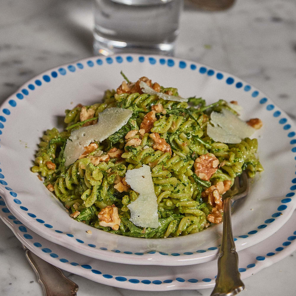 Rummo fusilli in a kitchen setting showing easy meal preparation benefit