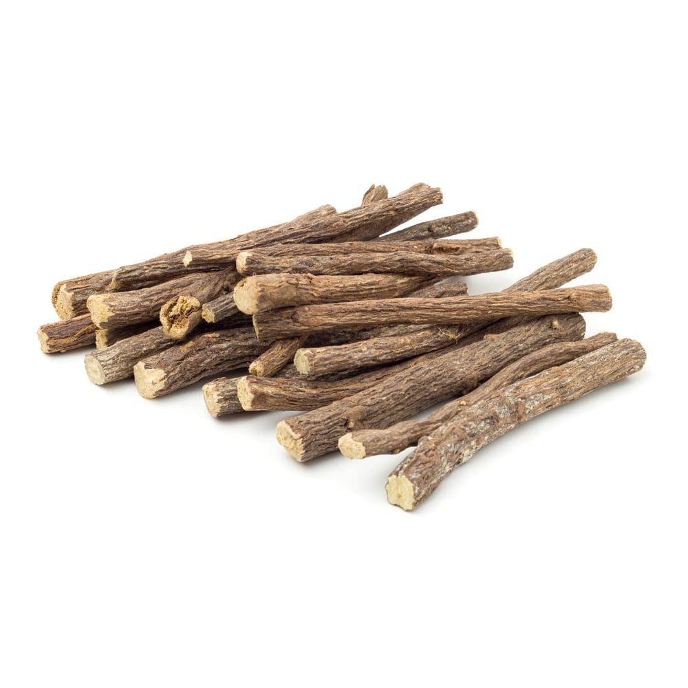 SAAQIN close-up of licorice stick texture highlighting natural fibrous chew