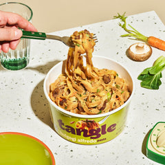 SAMYANG open bowl overhead showing creamy sauce and pasta, ready-to-eat benefit