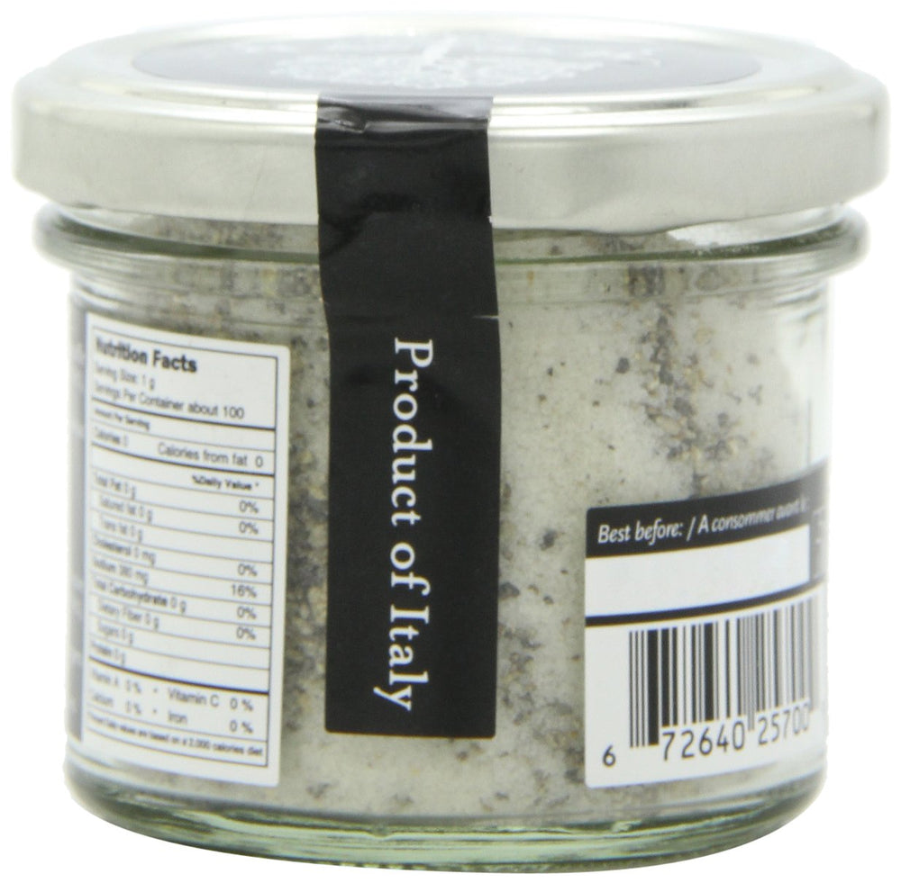 Selezione Tartufi finishing salt on pasta, enhances savory taste