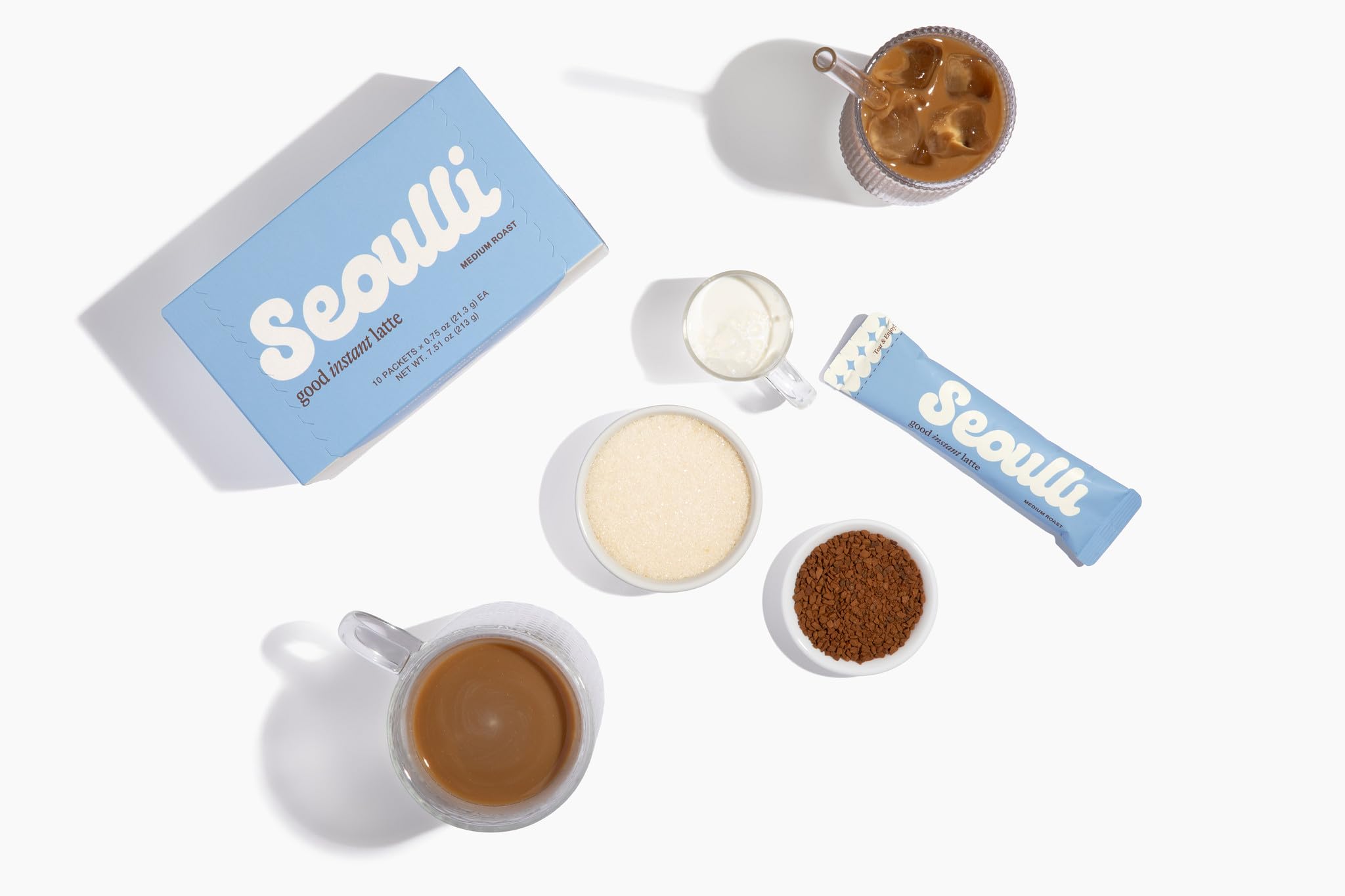 Seoulli packet dissolved over ice illustrating quick iced latte preparation