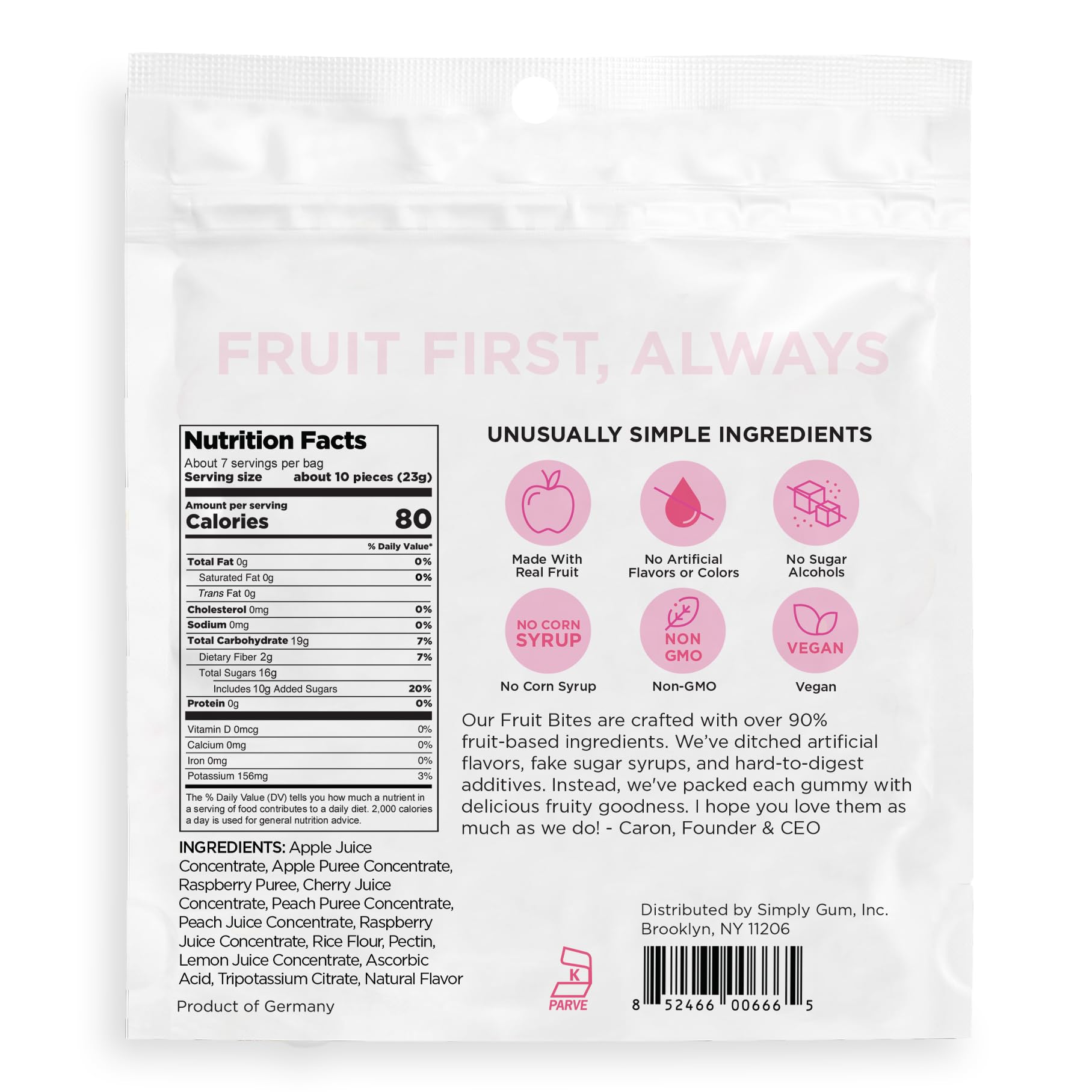 SIMPLY Fruit Bites texture detail of gummy surface, highlighting soft chewability benefit