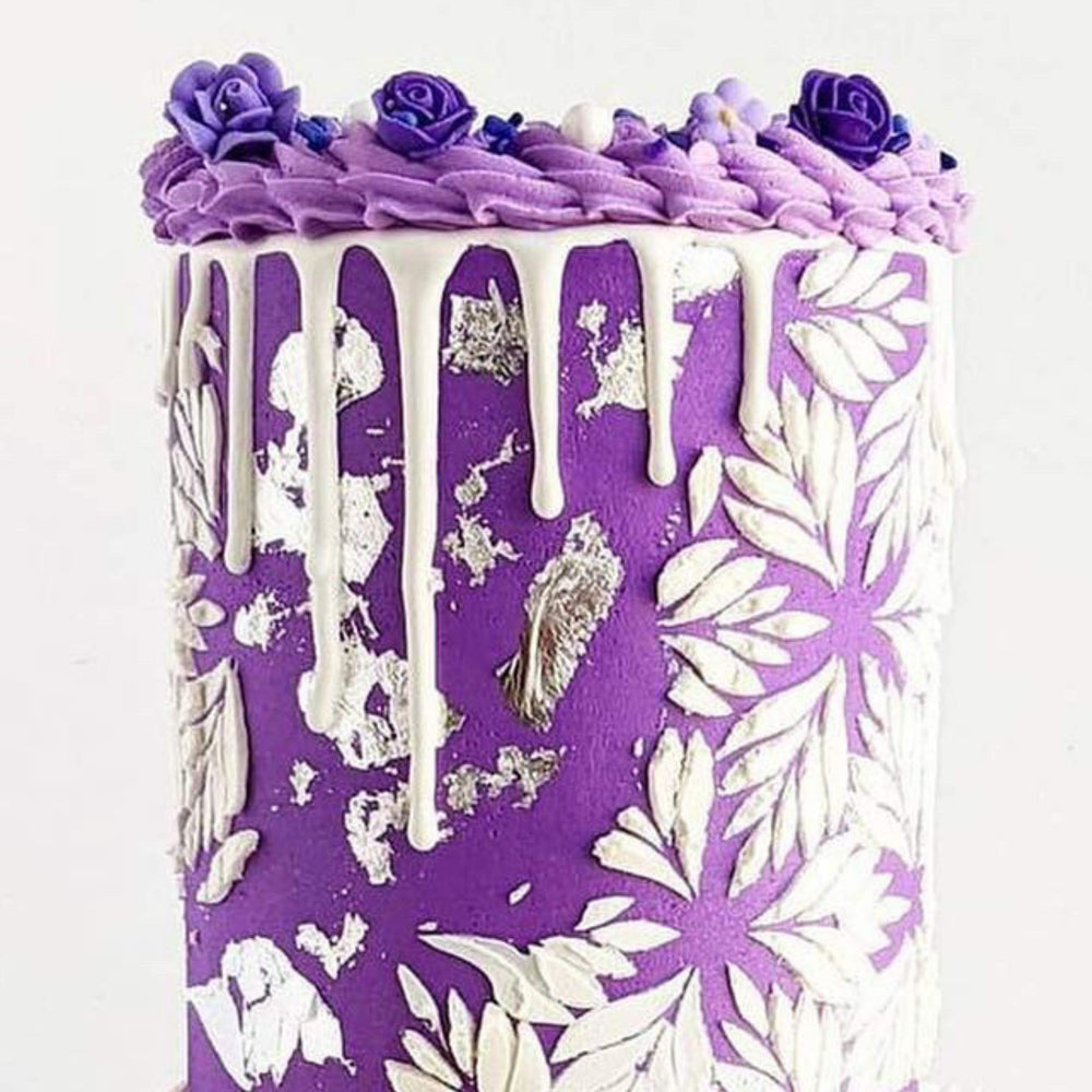 SIMPLY SUCRÉ in-use on cupcake showing how violet flowers boost presentation quickly