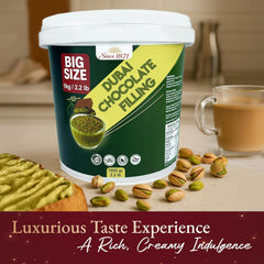 SINCE 1871 GÜLLÜOGLU open tub detail revealing creamy texture and easy scooping