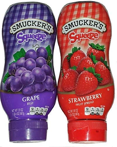 Smucker's jar front view showing label and family-friendly fruit spread