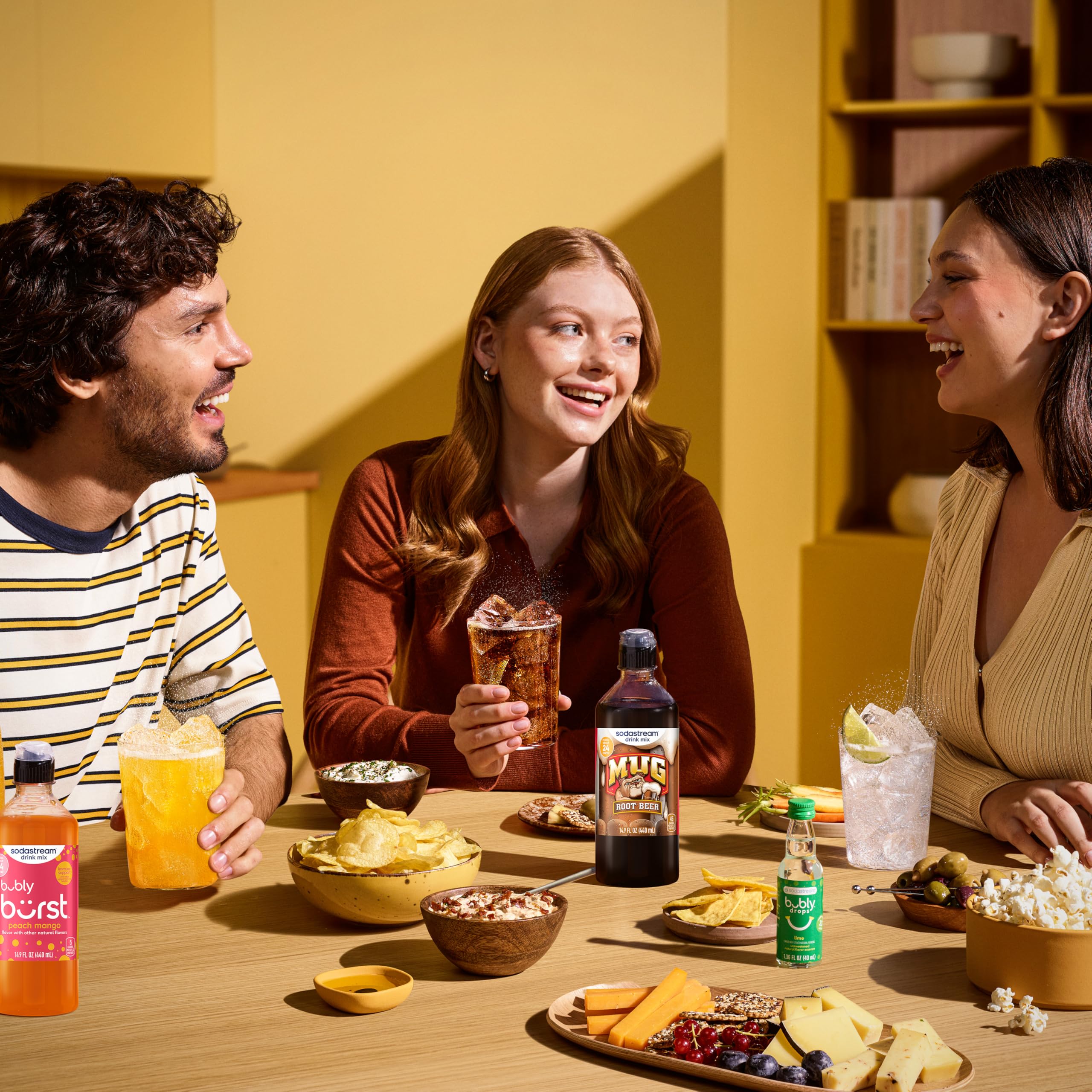 sodastream MUG Root Beer open bottle displaying pour spout for precise measurement and fewer spills